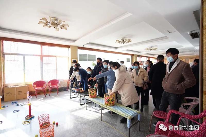 Yarn winding machine.jpg